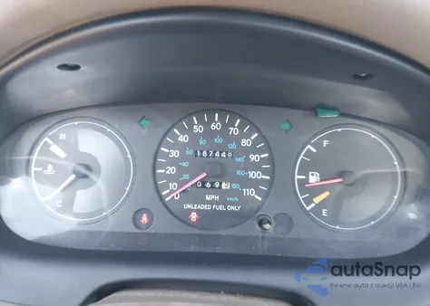 1995 Geo Prizm Lsi from USA, damaged, VIN 1Y1SK5268SZ000422